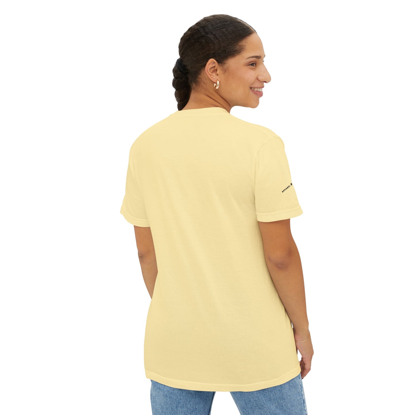 T-shirt à poche unisexe teint en pièce