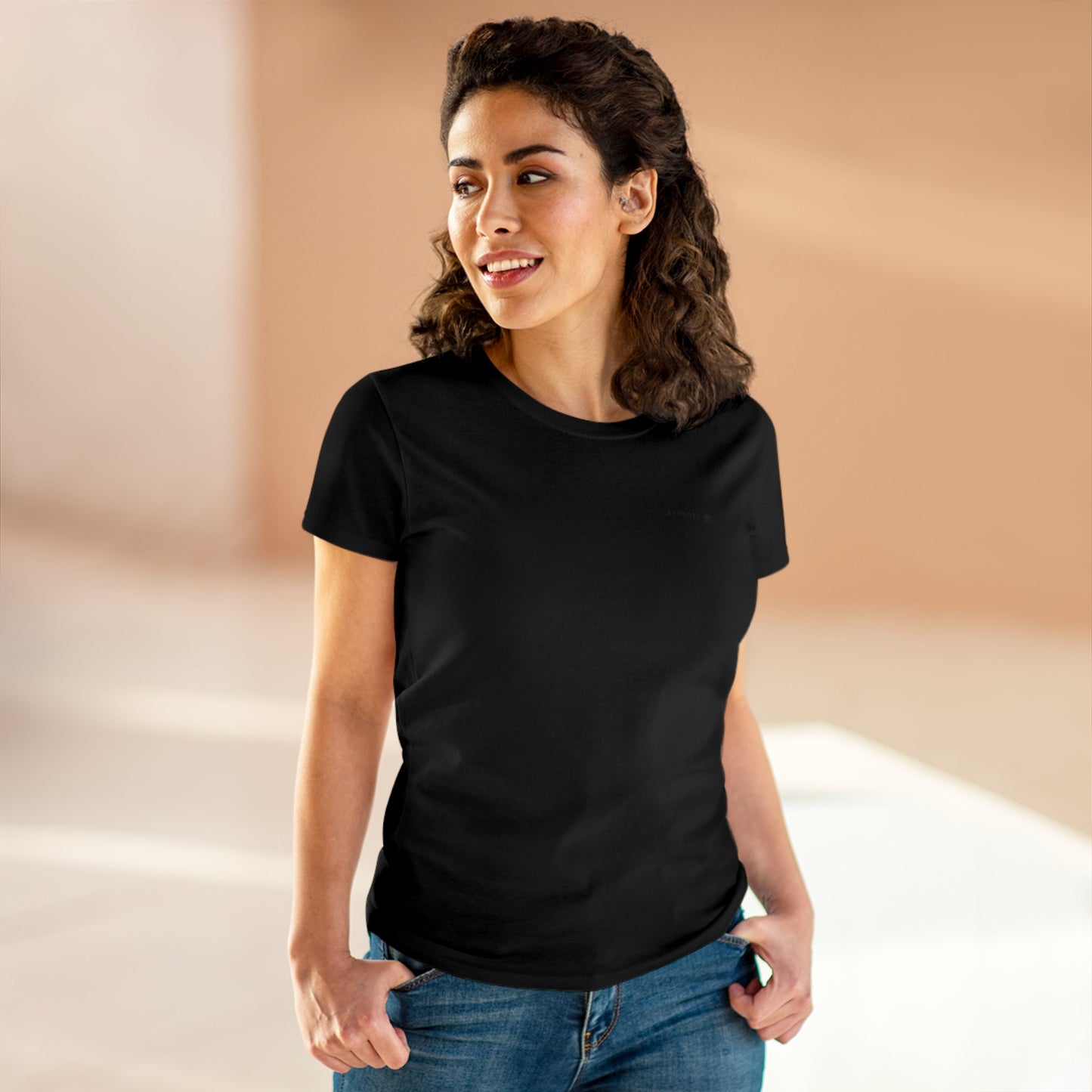 T-shirt en coton d'épaisseur moyenne pour femmes