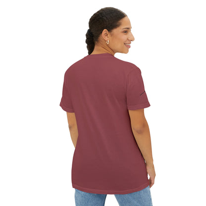 T-shirt à poche unisexe teint en pièce