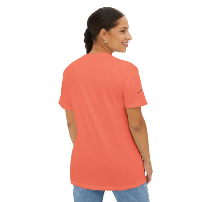 T-shirt à poche unisexe teint en pièce