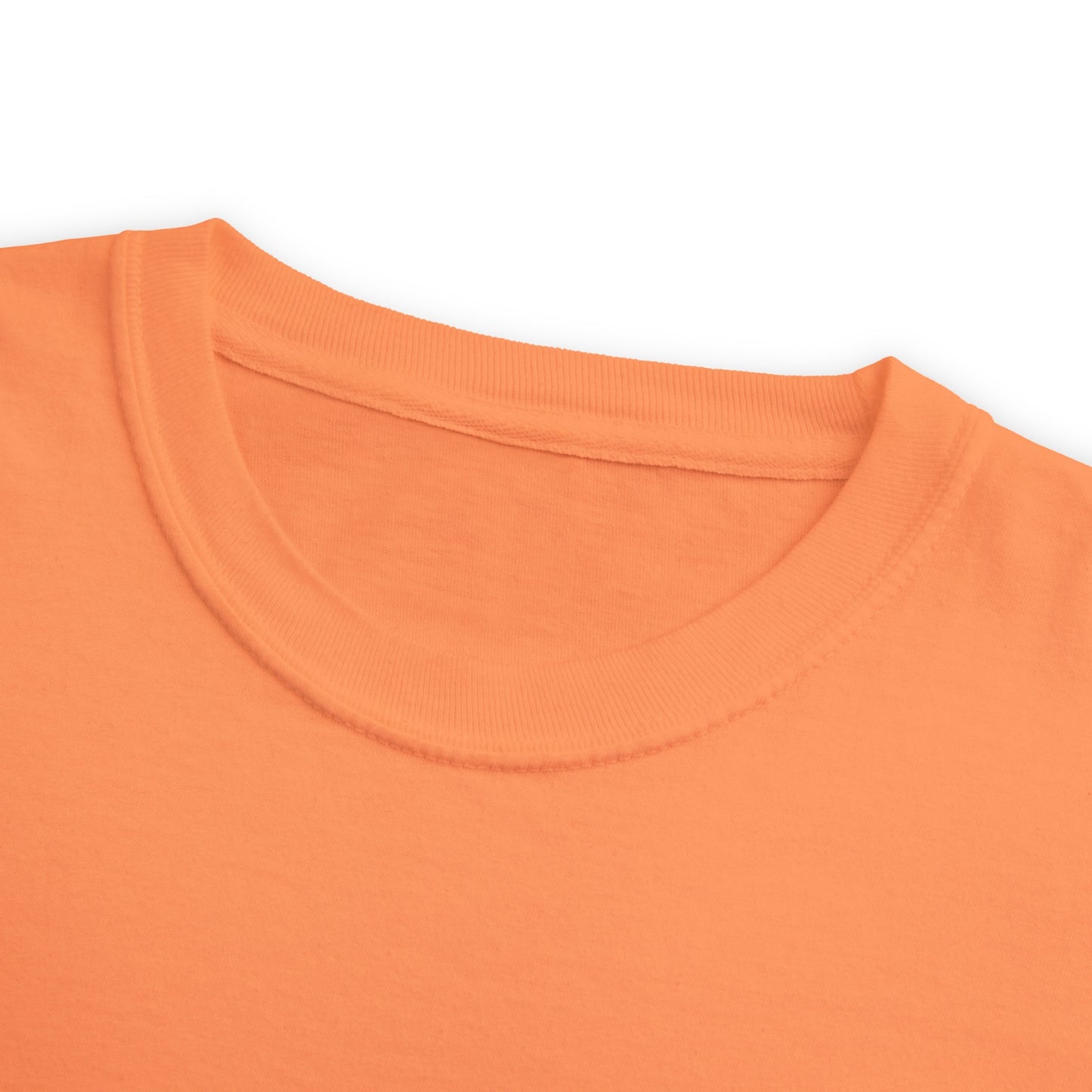 T-shirt à poche unisexe teint en pièce